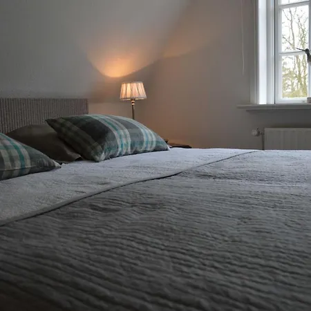 Ferien In Einem Ehemaligen Kaptitaenshaus *